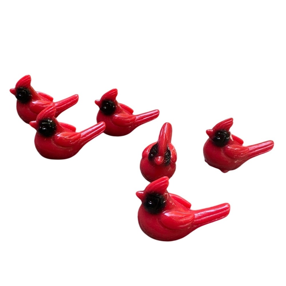 Miniature Red Cardinal Figurines Durable Plastic Tiny Bird Decor 5pc Set
